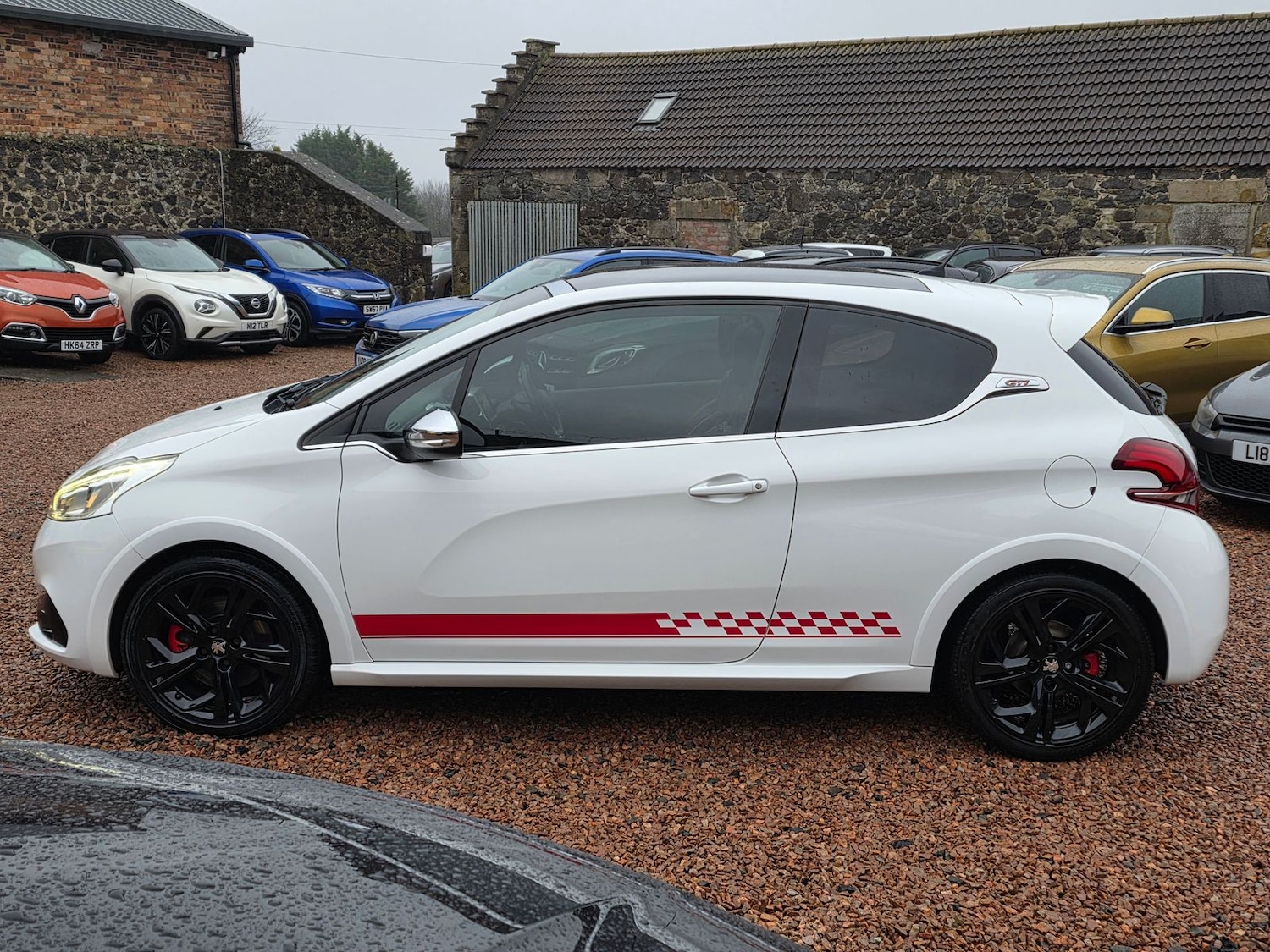 Used Peugeot 208 2016 for sale - 77512758: Photo 6