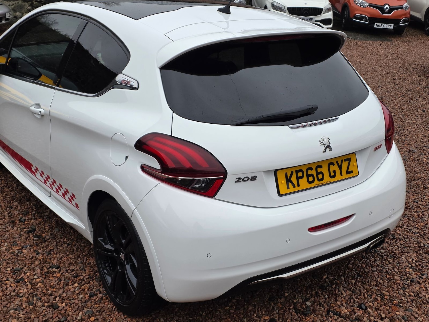 Used Peugeot 208 2016 for sale - 77512758: Photo 8