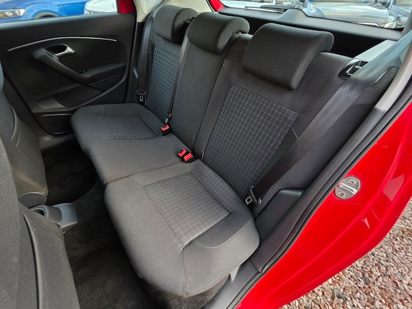 Used Volkswagen Polo 2014 for sale - 76297373: Photo 12
