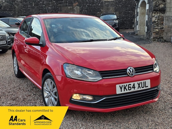 Used Volkswagen Polo 2014 for sale - 76297373: Photo 1