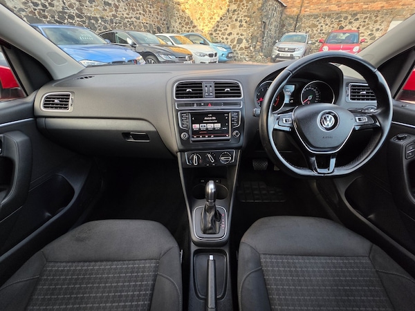 Used Volkswagen Polo 2014 for sale - 76297373: Photo 7