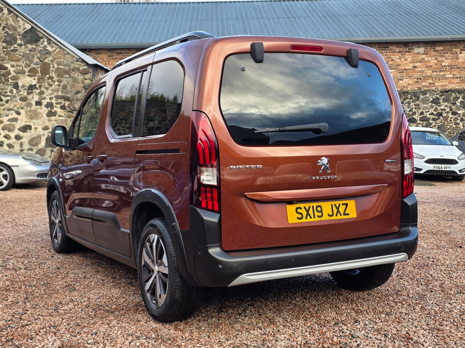 Used Peugeot Rifter 2019 for sale - 77134066: Photo 15