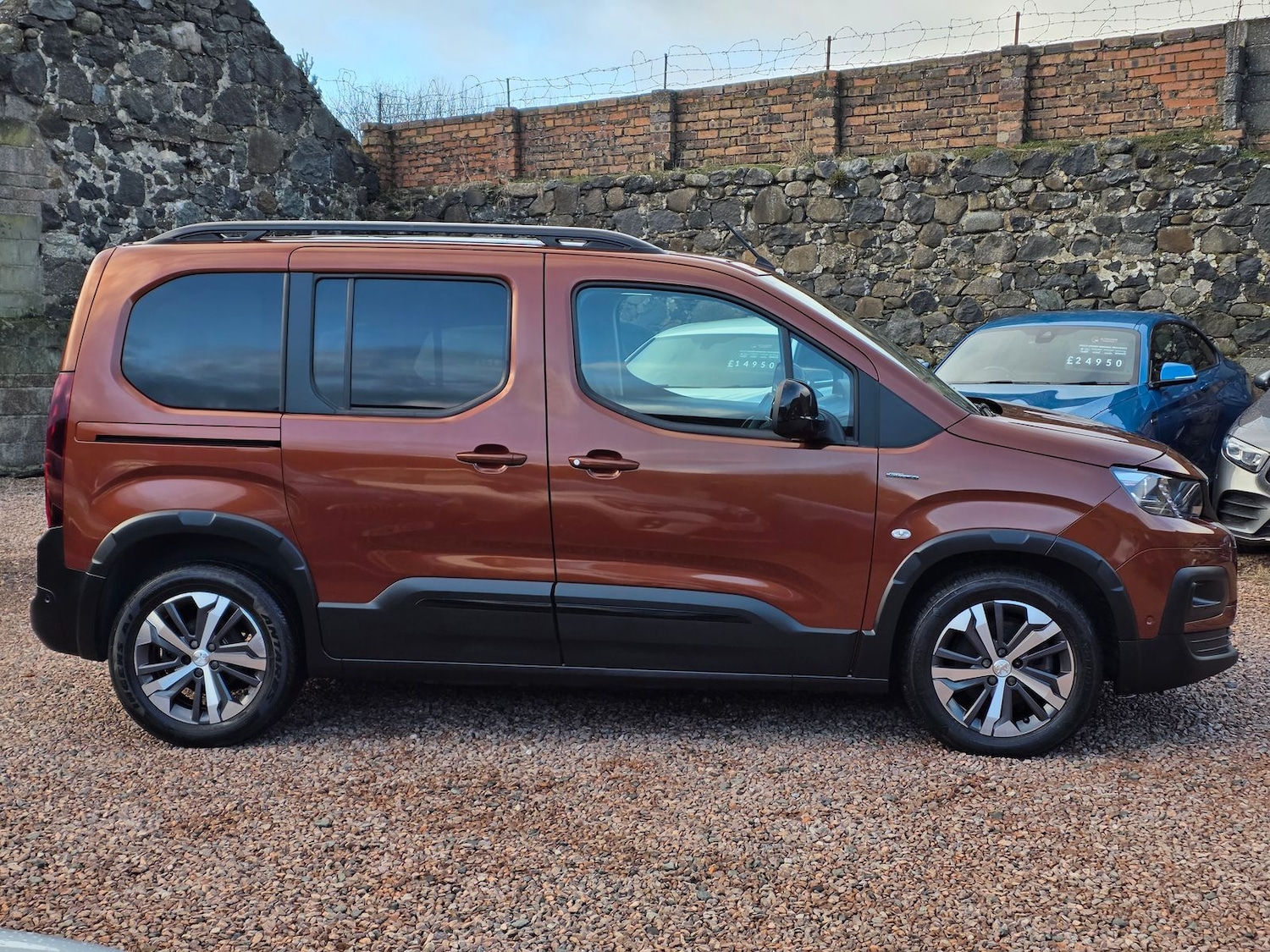 Used Peugeot Rifter 2019 for sale - 77134066: Photo 19