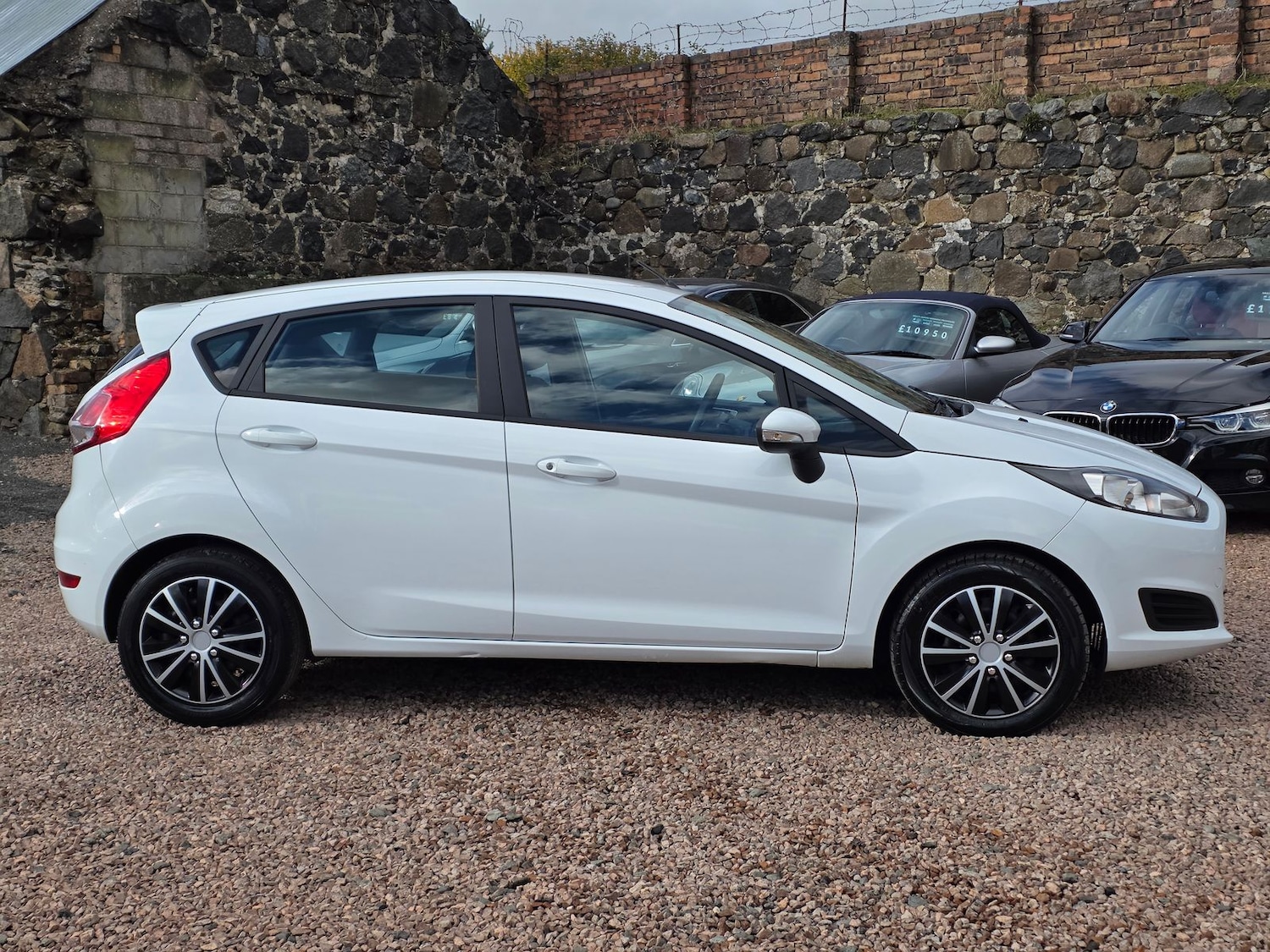 Used Ford Fiesta 2015 for sale - 76350693: Photo 19