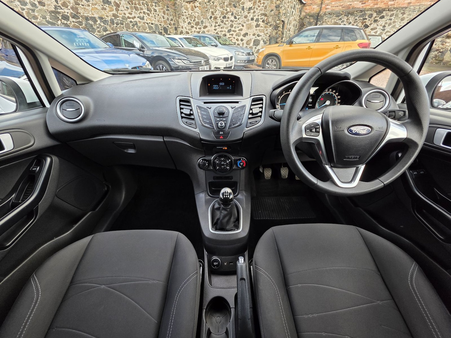 Used Ford Fiesta 2015 for sale - 76350693: Photo 7
