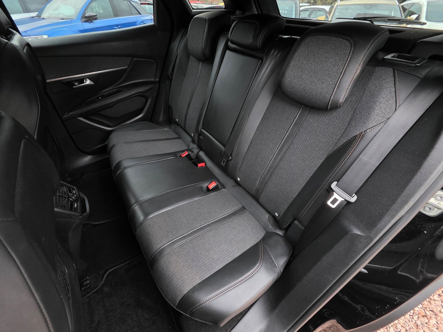 Used Peugeot 3008 2017 for sale - 76915216: Photo 12