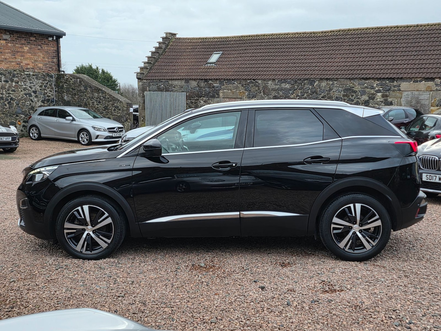 Used Peugeot 3008 2017 for sale - 76915216: Photo 14