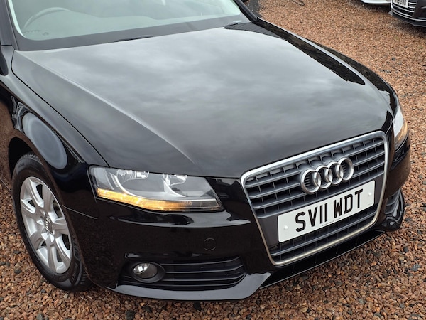 Used Audi A4 2011 for sale - 76338669: Photo 2