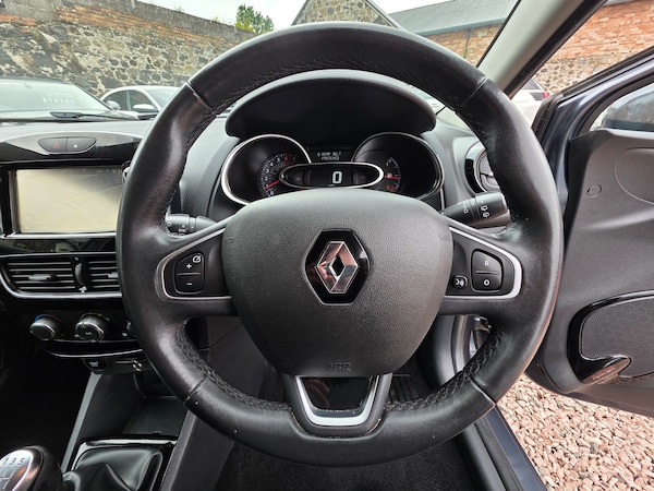 Used Renault Clio 2017 for sale - 75163208: Photo 9