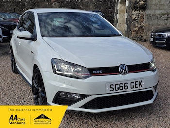 Used Volkswagen Polo 2016 for sale - 78454790: Photo