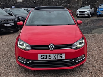 Used Volkswagen Polo 2015 for sale - 78493747: Photo