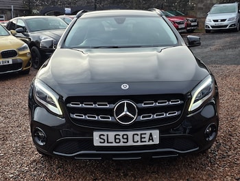 Used Mercedes-Benz GLA 2019 for sale - 77232324: Photo