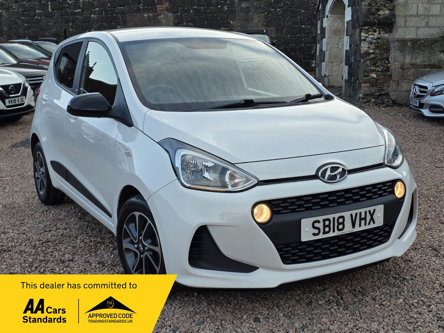 Used Hyundai i10 2018 for sale - 76400584: Photo 1
