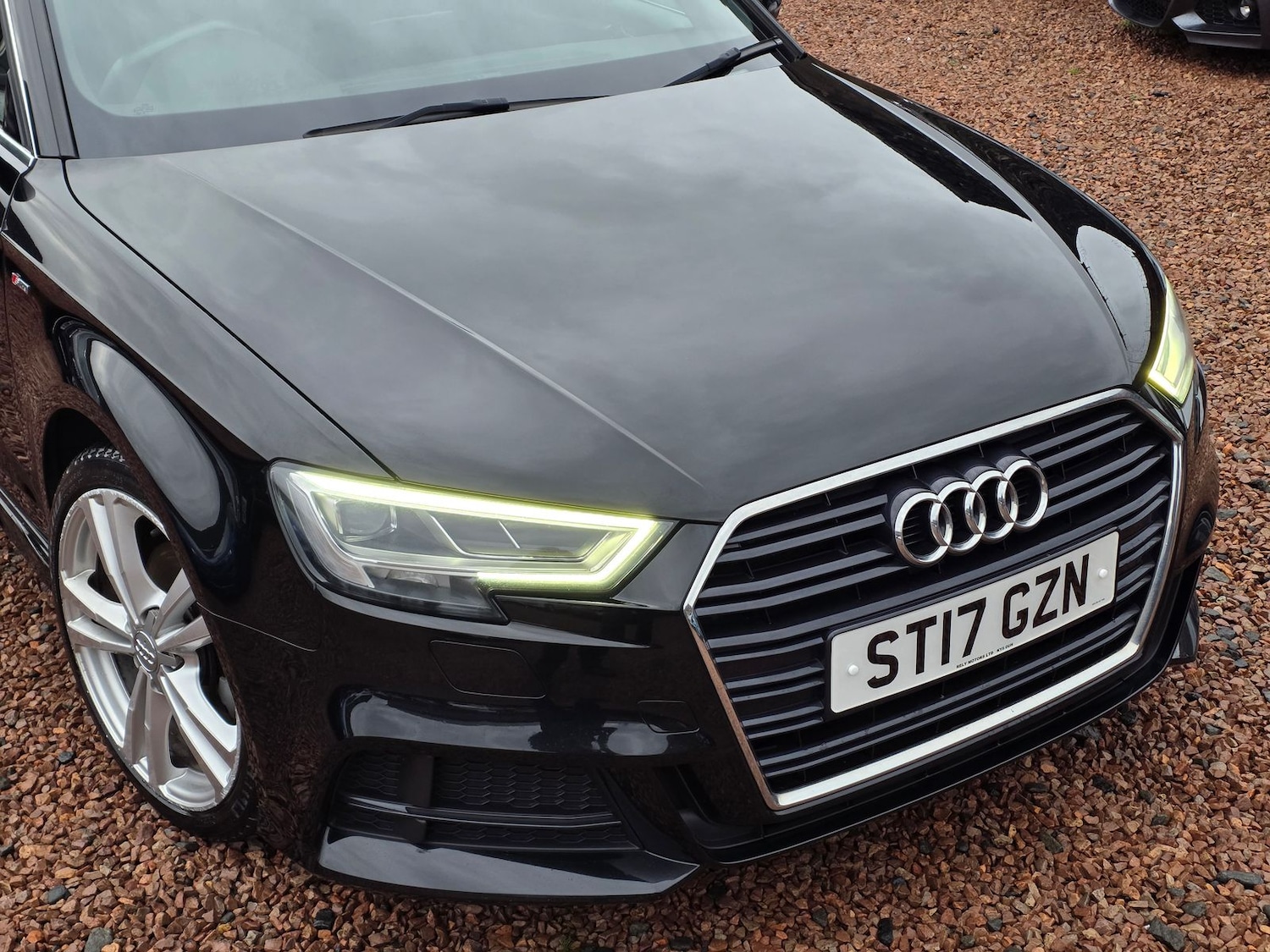 Used Audi A3 2017 for sale - 76888992: Photo 2