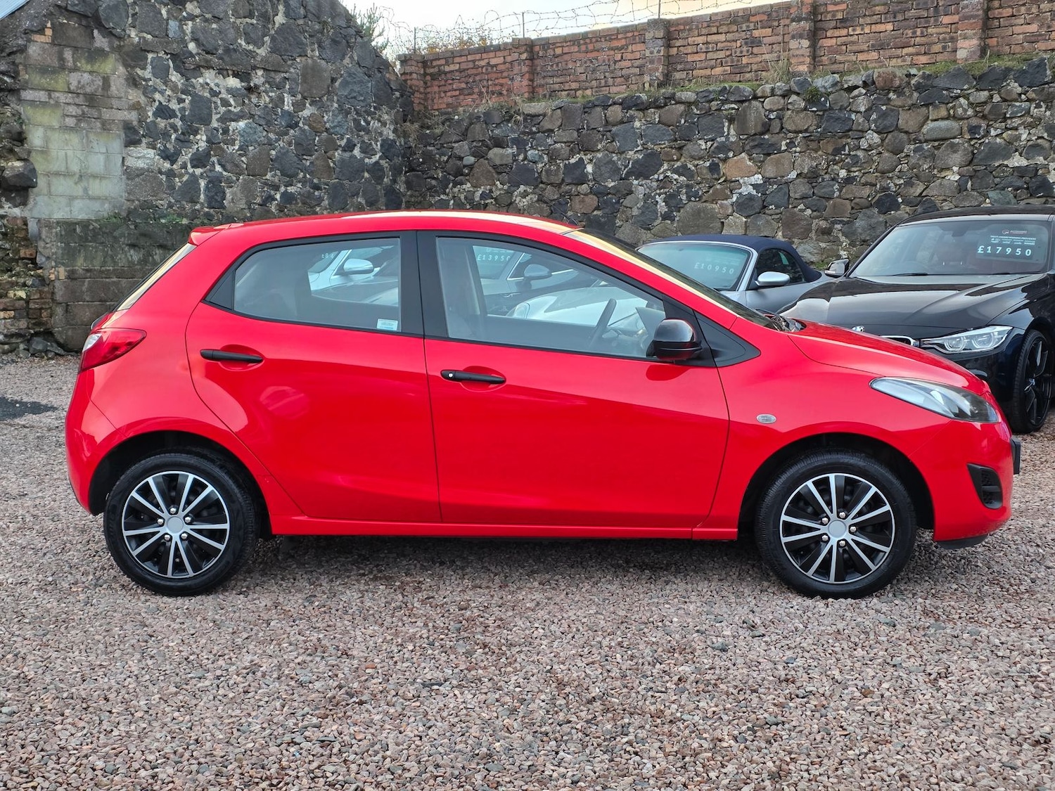 Used Mazda Mazda2 2013 for sale - 76539741: Photo 20