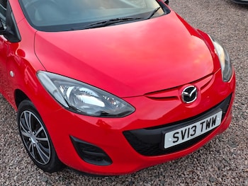 Used Mazda Mazda2 2013 for sale - 76539741: Photo