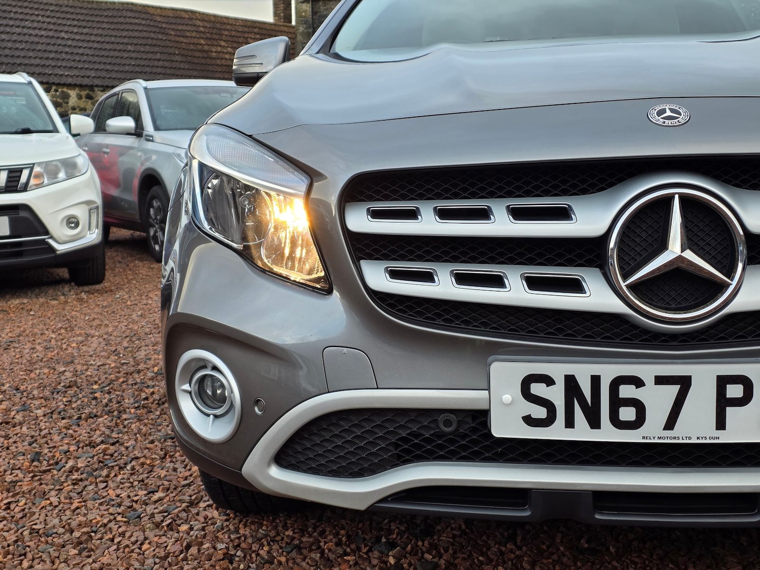 Used Mercedes-Benz GLA 2017 for sale - 76434560: Photo 4