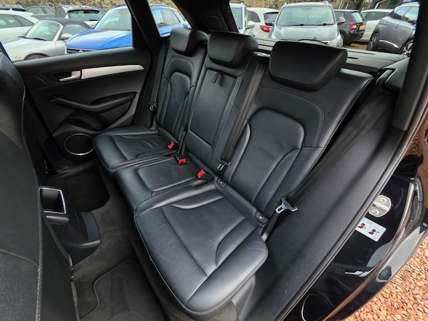 Used Audi Q5 2011 for sale - 75722132: Photo 12