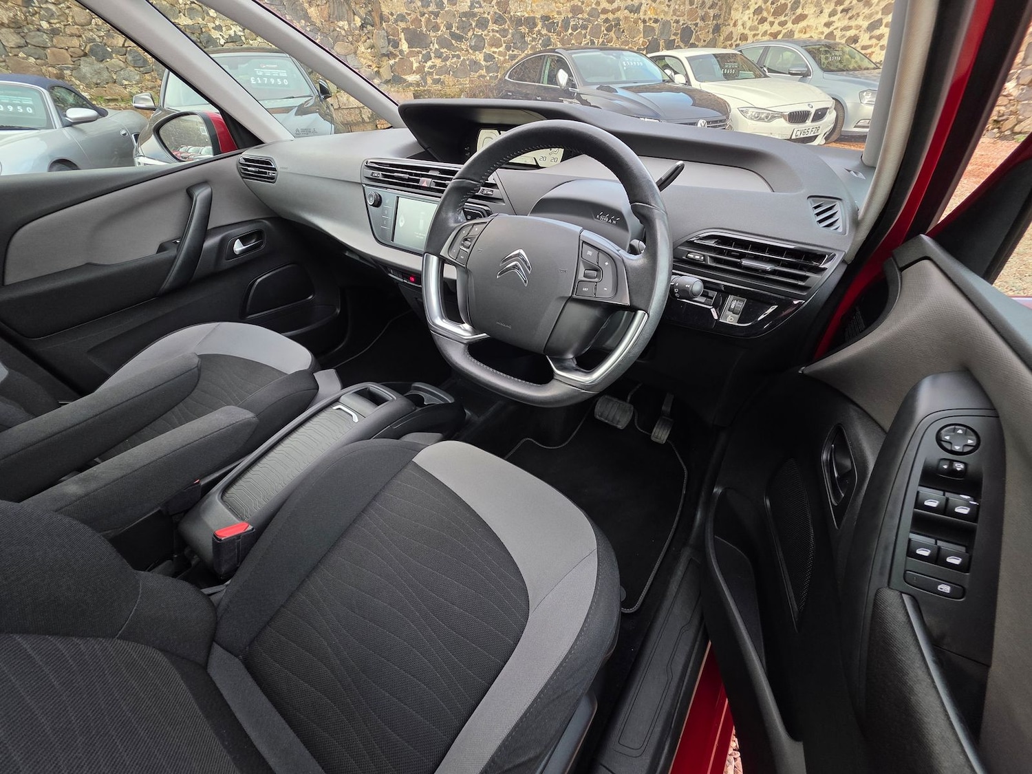 Used Citroen C4 Picasso 2014 for sale - 76563591: Photo 8