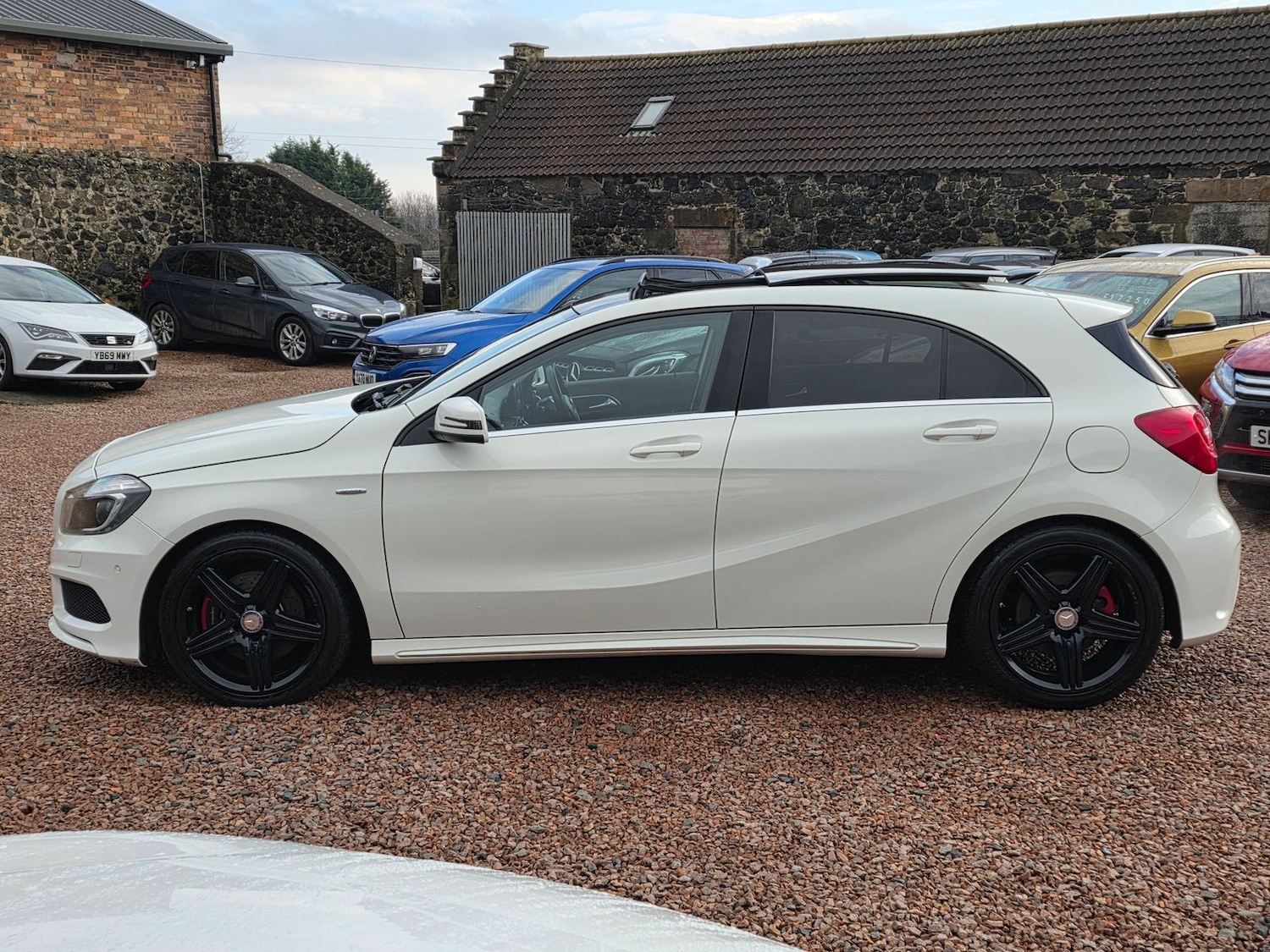 Used Mercedes-Benz A-Class 2014 for sale - 77269428: Photo 14
