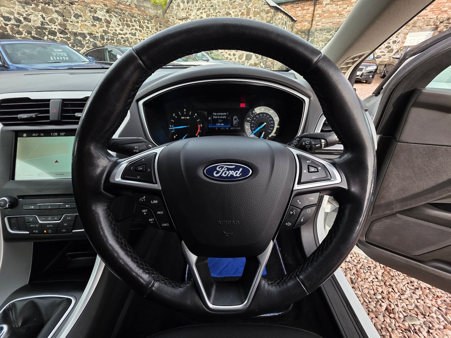 Used Ford Mondeo 2017 for sale - 76361670: Photo 9