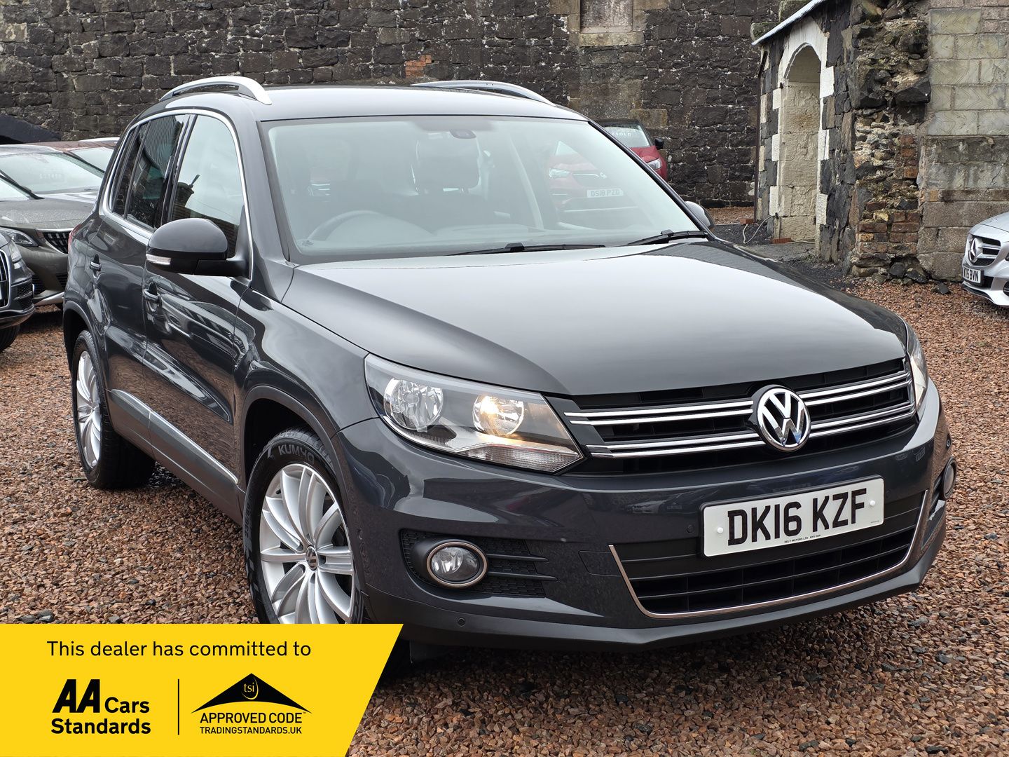 Used Volkswagen Tiguan 2016 for sale - 76139953: Photo 1
