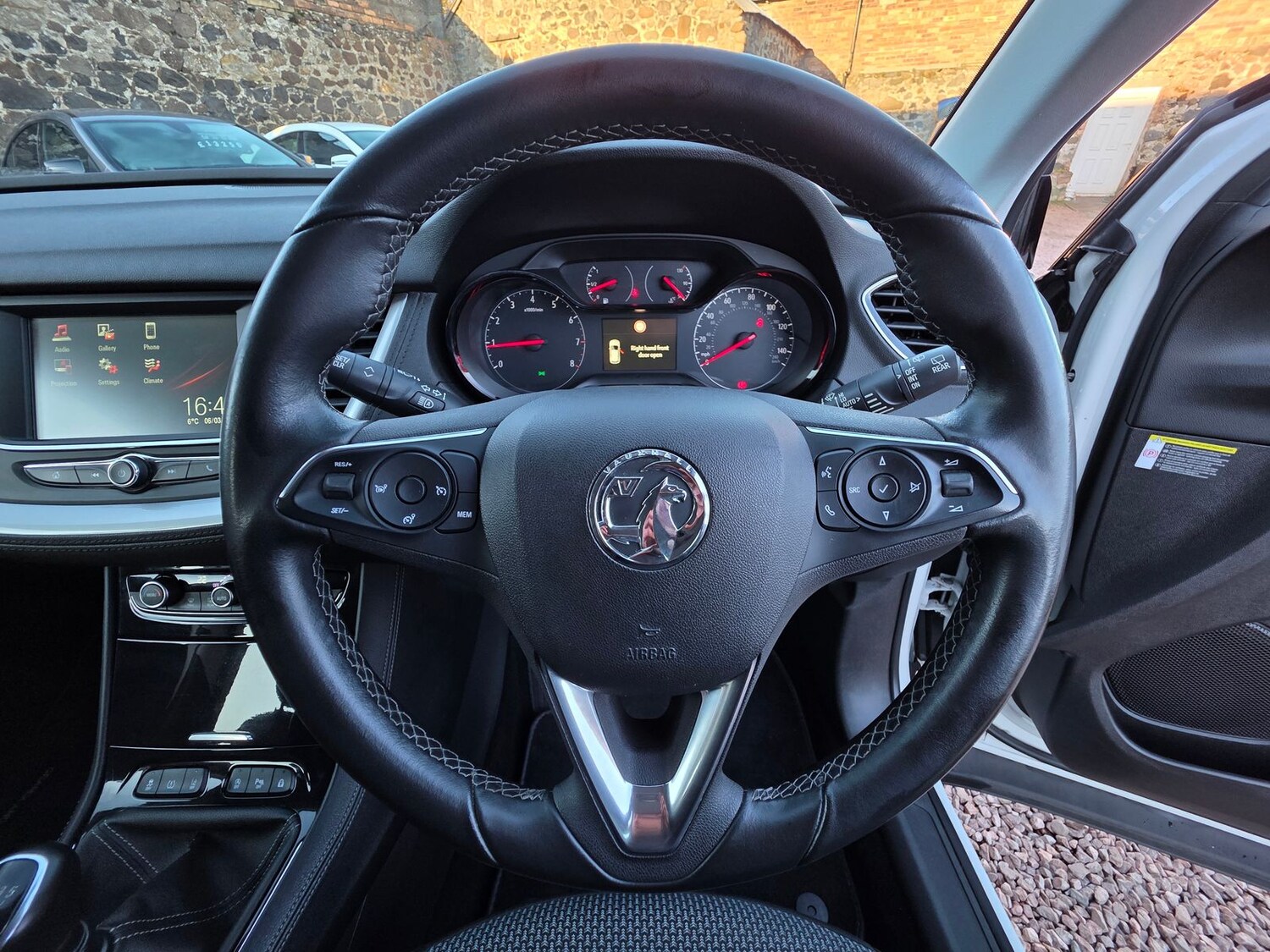Used Vauxhall Grandland X 2018 for sale - 77786327: Photo 9