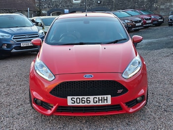 Used Ford Fiesta 2016 for sale - 76648159: Photo