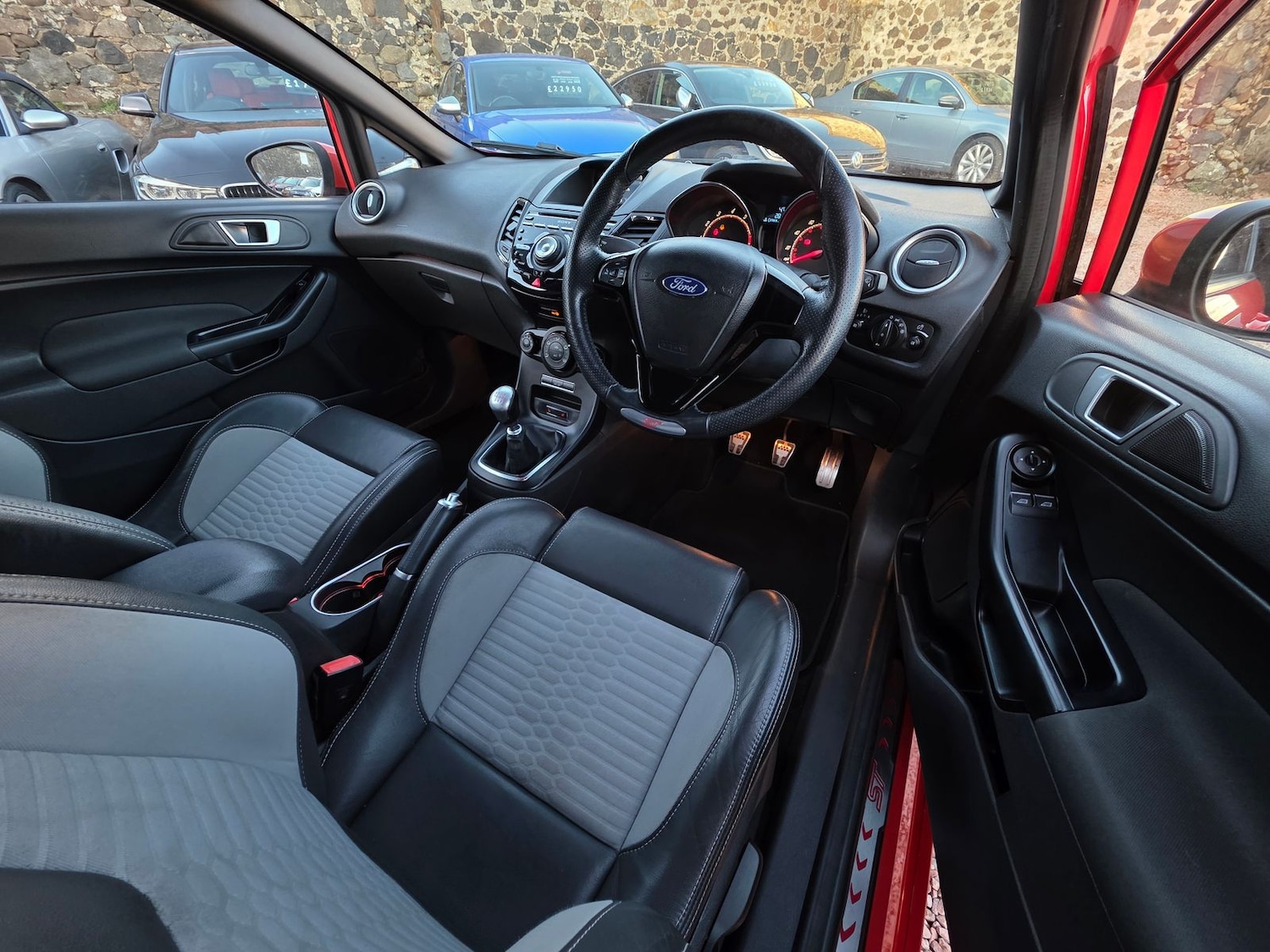 Used Ford Fiesta 2016 for sale - 76648159: Photo 7