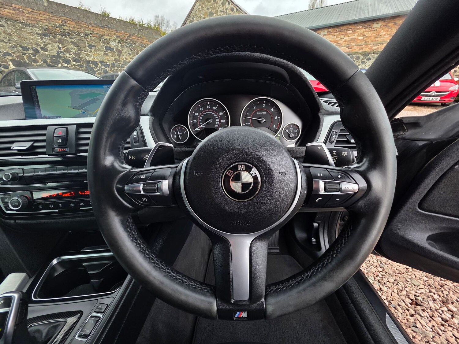 Used BMW 4 Series 2015 for sale - 77685841: Photo 9