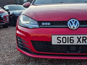 Used Volkswagen Golf 2016 for sale - 77360684: Photo