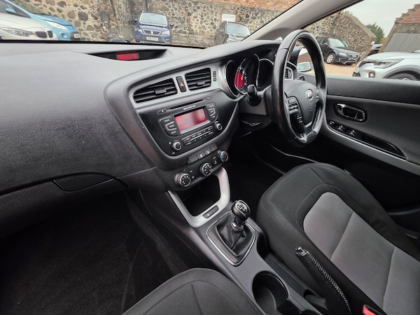 Used Kia Ceed 2012 for sale - 76285555: Photo 11