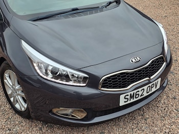 Used Kia Ceed 2012 for sale - 76285555: Photo 2