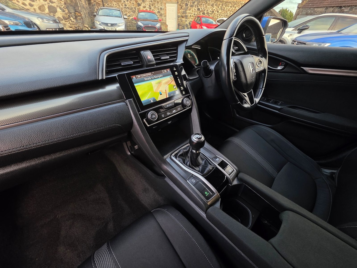 Used Honda Civic 2018 for sale - 76804244: Photo 11