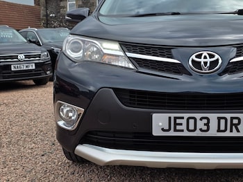 Used Toyota RAV4 2015 for sale - 78624515: Photo