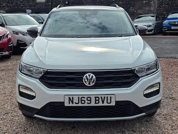Used Volkswagen T-Roc 2019 for sale - 79841486: Photo