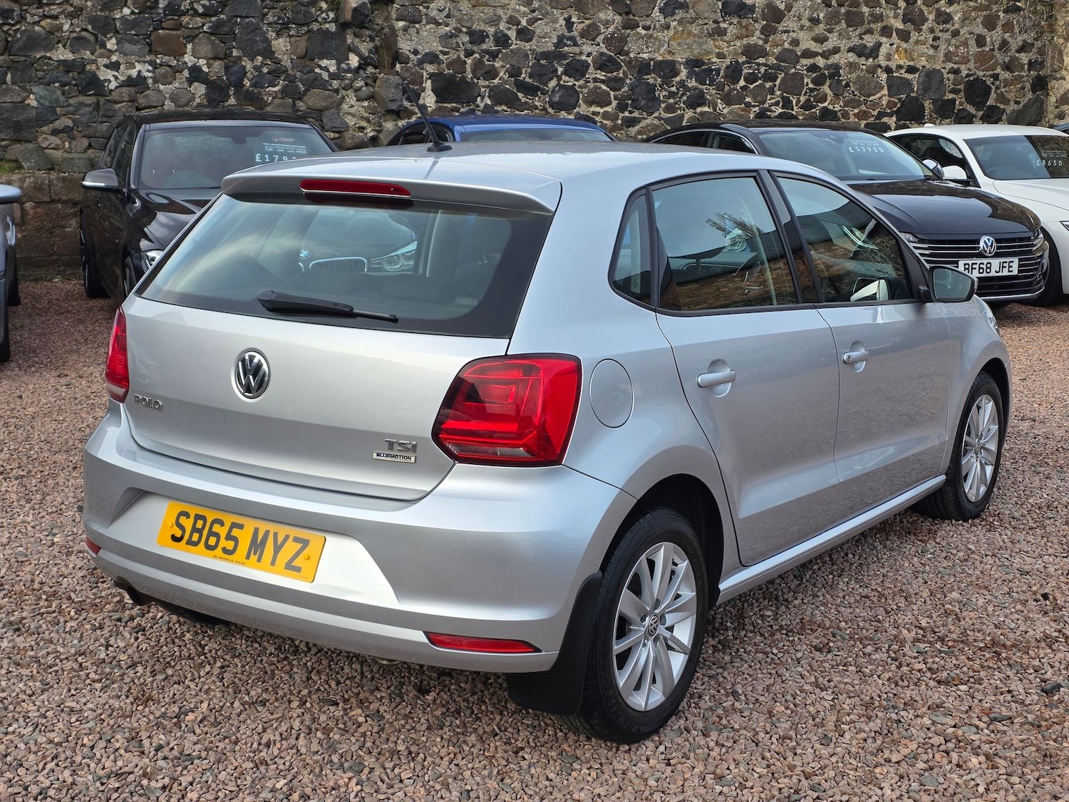 Used Volkswagen Polo 2015 for sale - 76474804: Photo 17