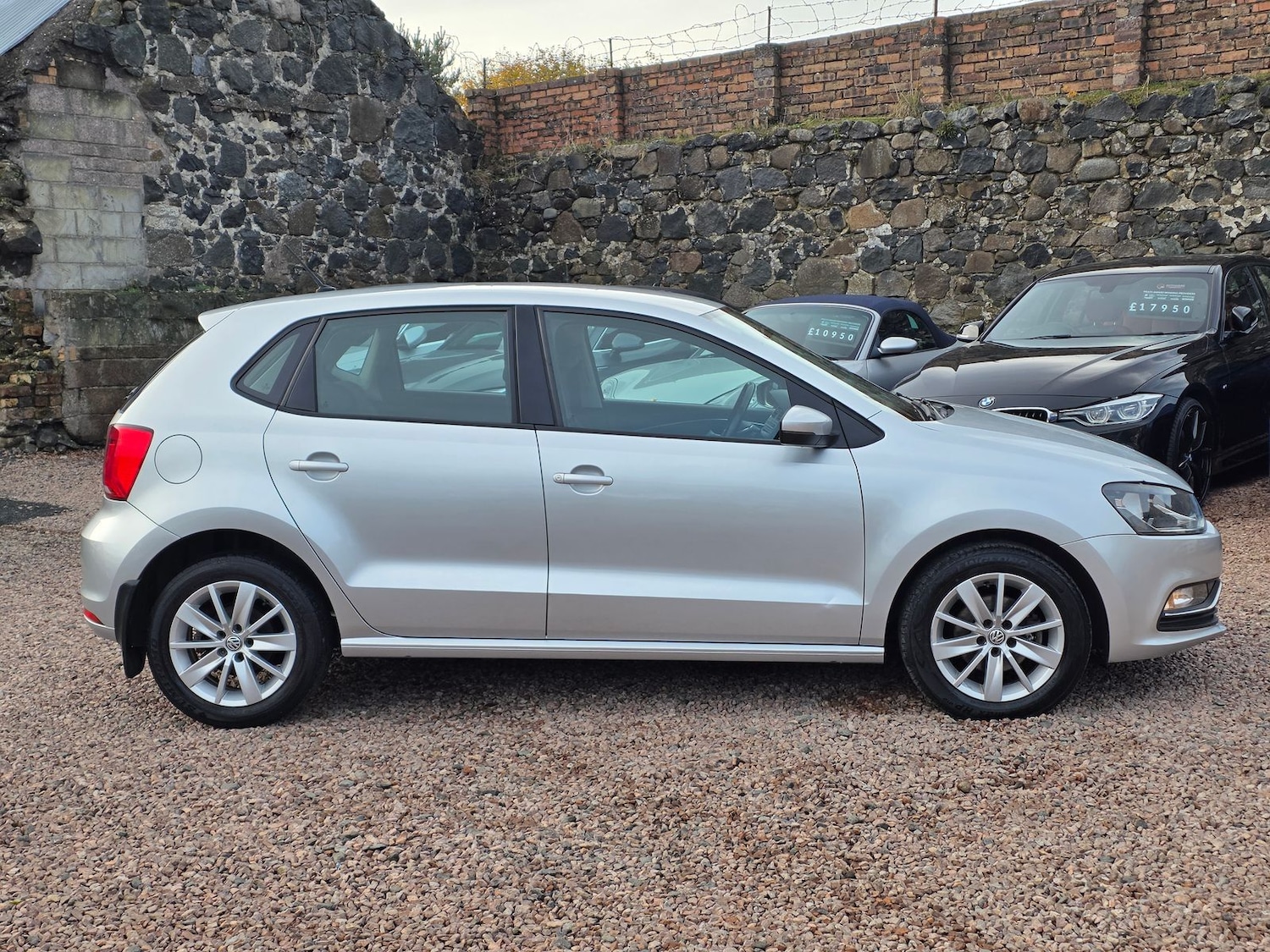 Used Volkswagen Polo 2015 for sale - 76474804: Photo 18