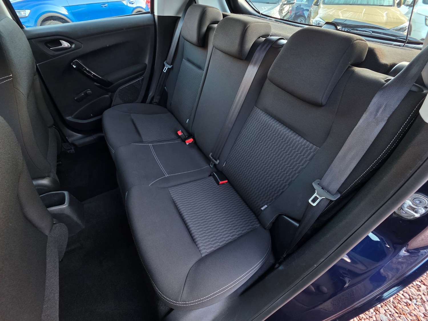 Used Peugeot 208 2017 for sale - 76788403: Photo 12