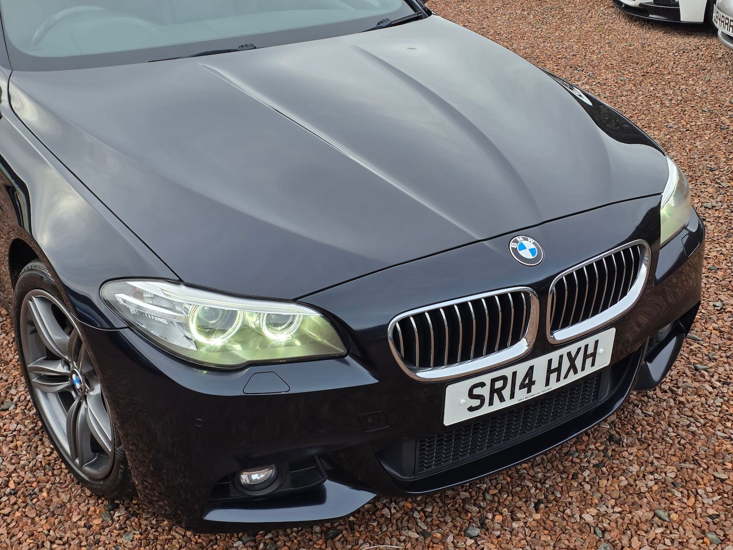 Used BMW 5 Series 2014 for sale - 76999744: Photo 2