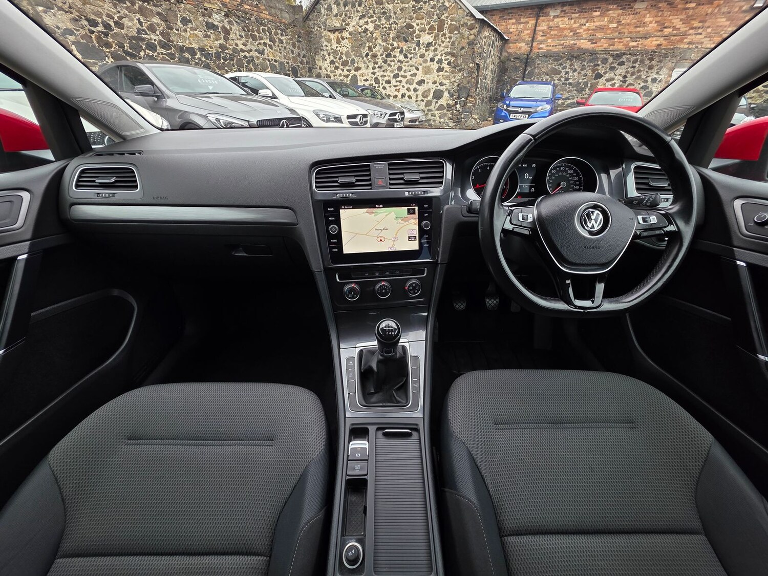 Used Volkswagen Golf 2017 for sale - 78036960: Photo 7