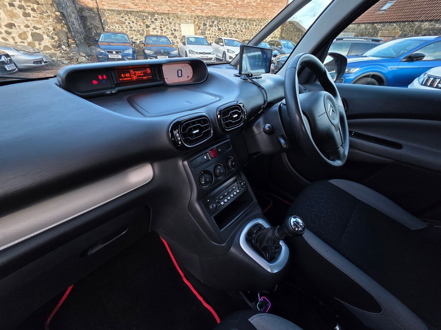 Used Citroen C3 Picasso 2012 for sale - 77885554: Photo 11