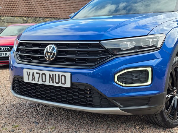 Used Volkswagen T-Roc 2021 for sale - 75208275: Photo 6