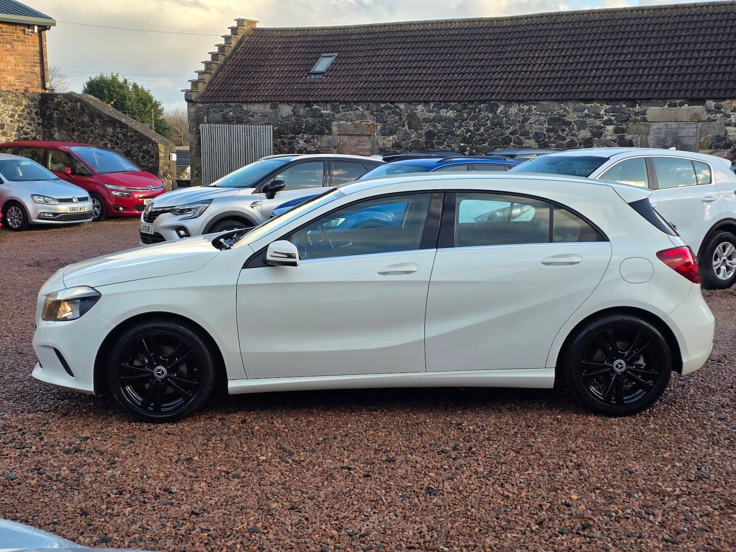 Used Mercedes-Benz A-Class 2017 for sale - 76586779: Photo 14