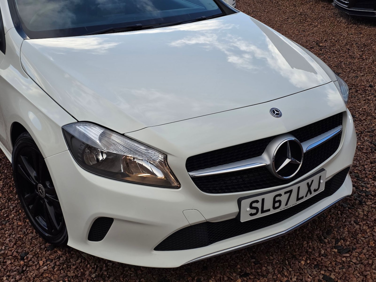 Used Mercedes-Benz A-Class 2017 for sale - 76586779: Photo 2