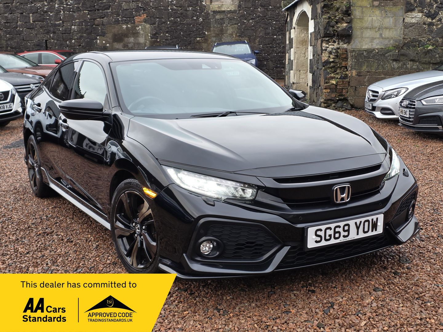 Used Honda Civic 2019 for sale - 76563572: Photo 1