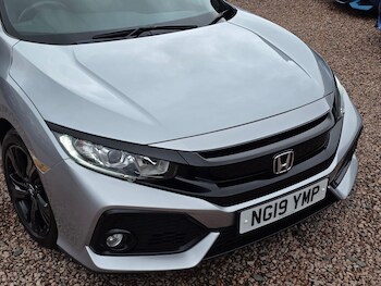 Used Honda Civic 2019 for sale - 78253554: Photo