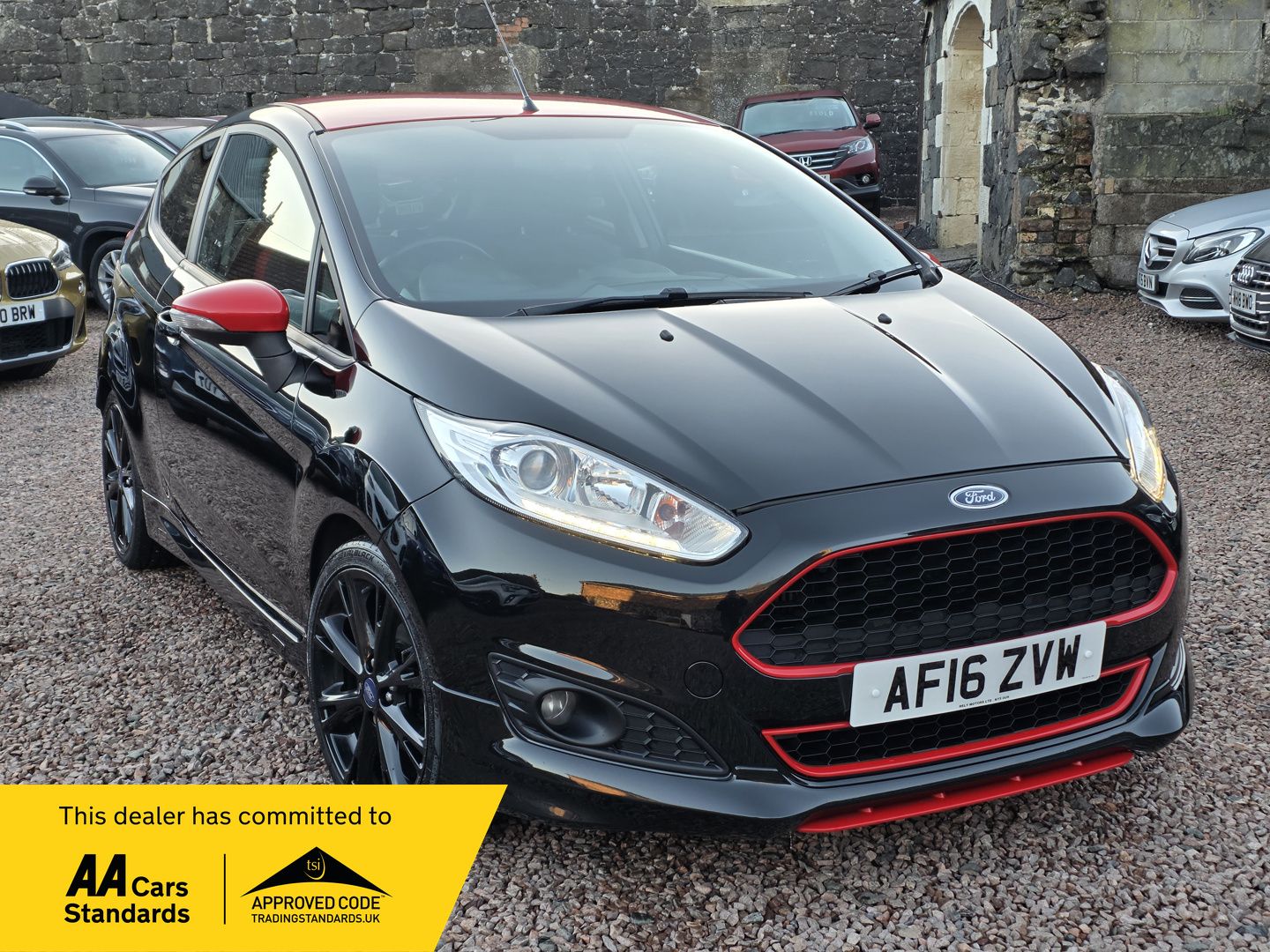 Used Ford Fiesta 2016 for sale - 76704540: Photo 1