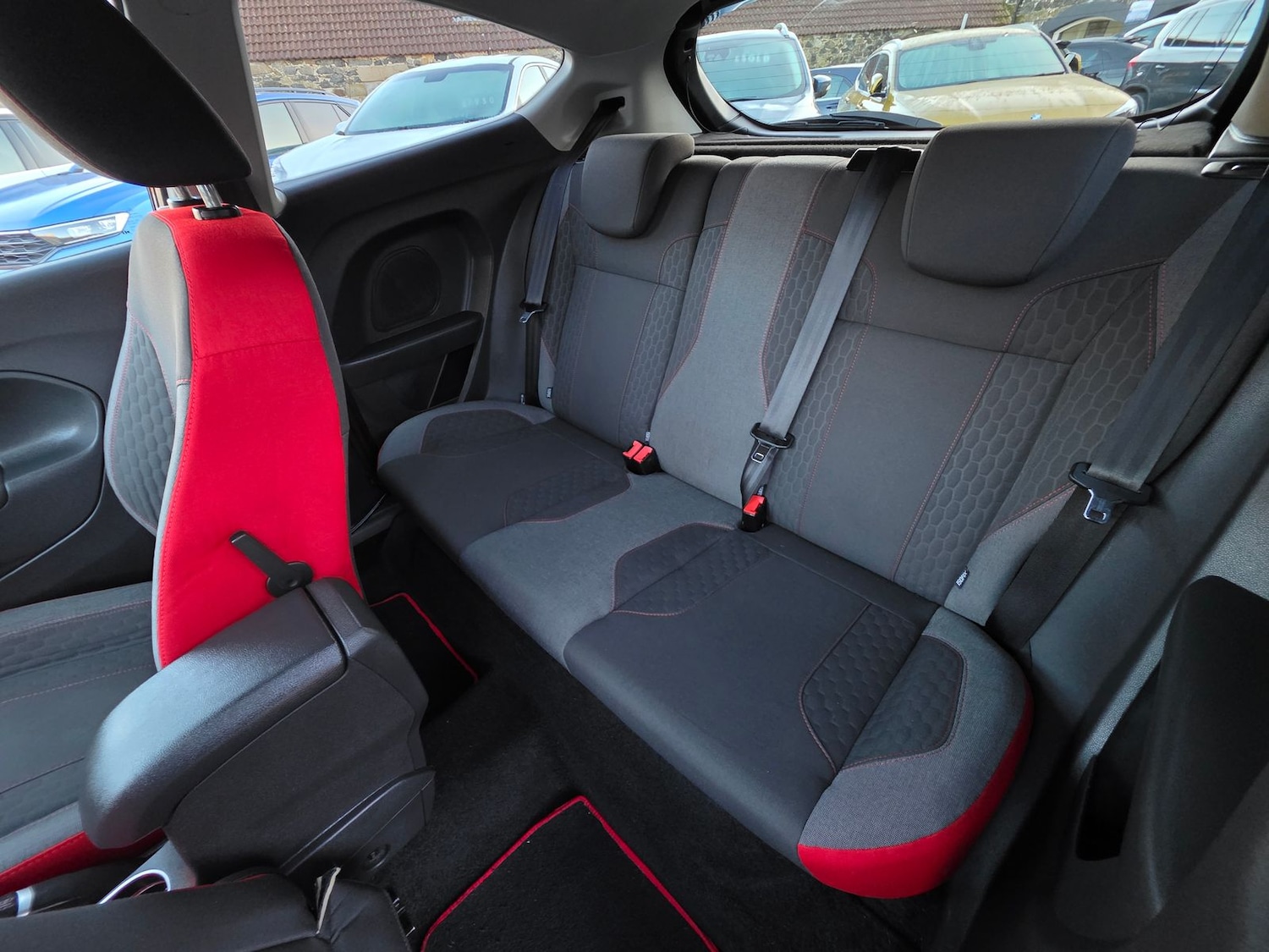 Used Ford Fiesta 2016 for sale - 76704540: Photo 12