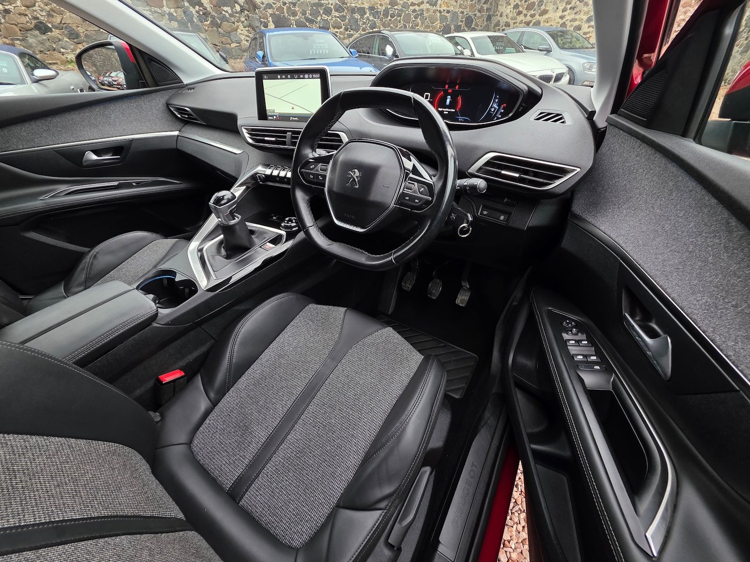 Used Peugeot 3008 2018 for sale - 76420254: Photo 8